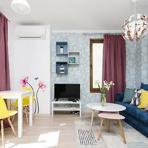 https://the-cozy-apartment.varna-hotels.com